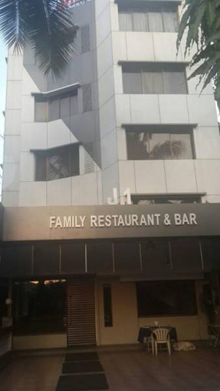 Hotel Jalaja Heritage 塞恩 外观 照片